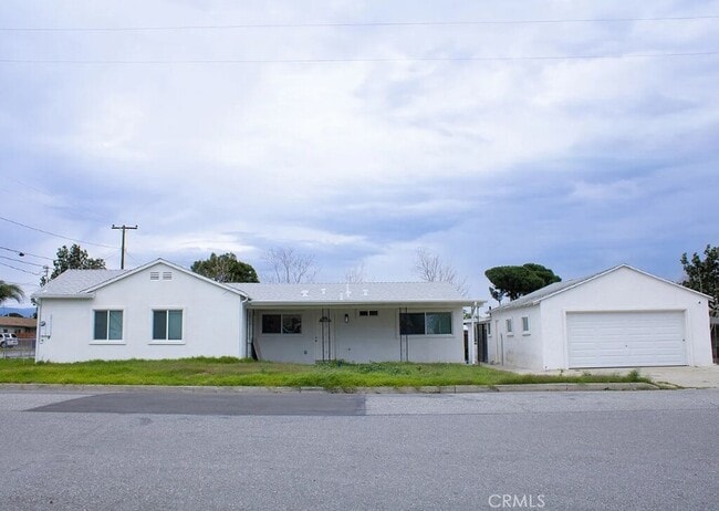 Foto del edificio - 17903 Dorsey Way