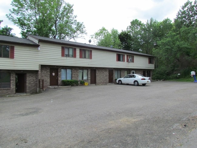 Foto del edificio - Stevensburgh Realty, LLC - 1228-02