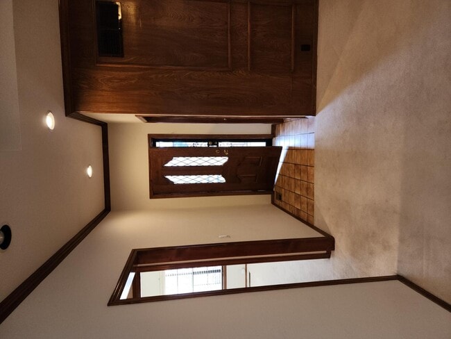 Building Photo - 9335 Admiral Lowell Pl NE