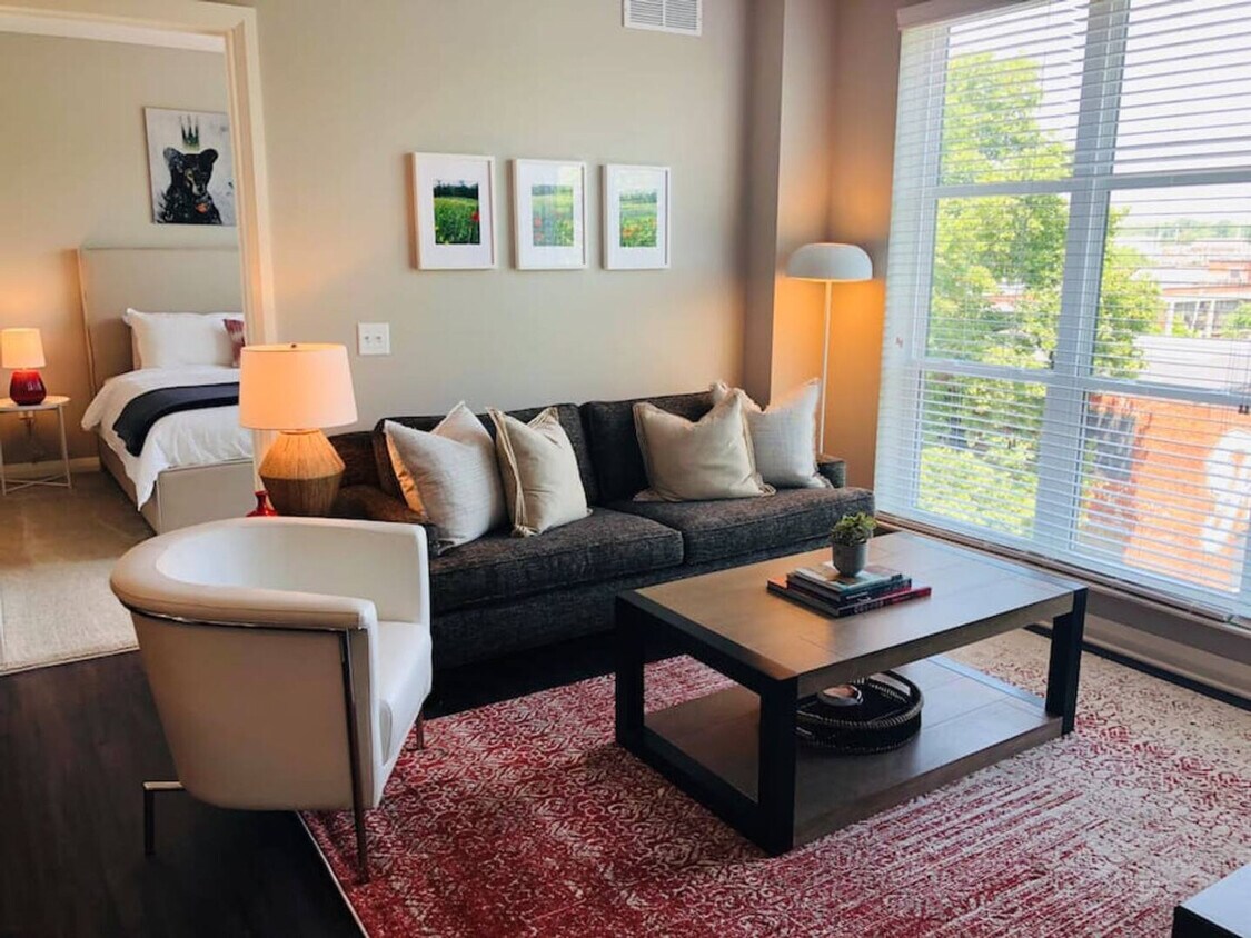 Foto principal - 401 W Rich St