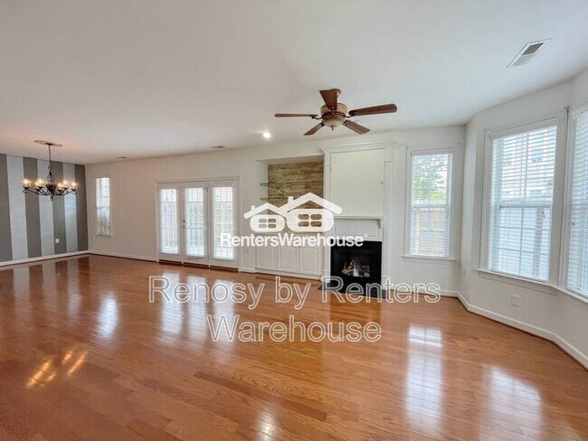 Foto del edificio - 3932 Cromwell Park Dr