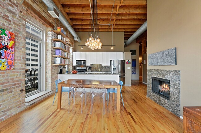 Foto del edificio - 417 S Jefferson St