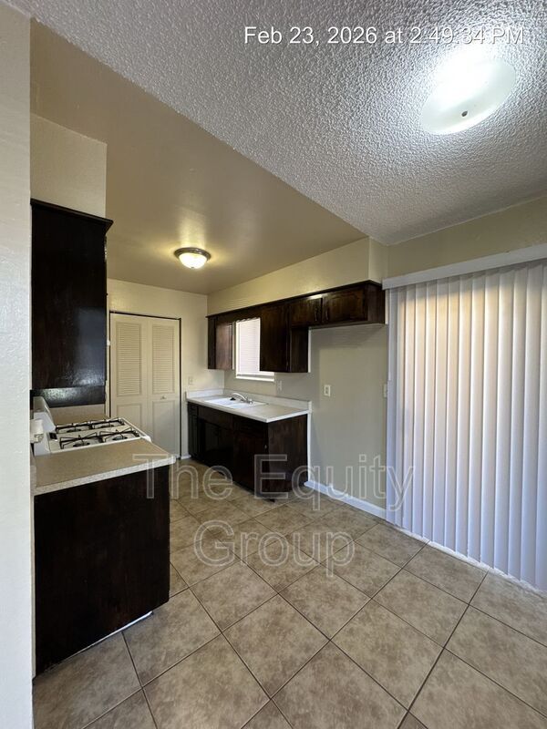 Foto del edificio - 819 N Floral St