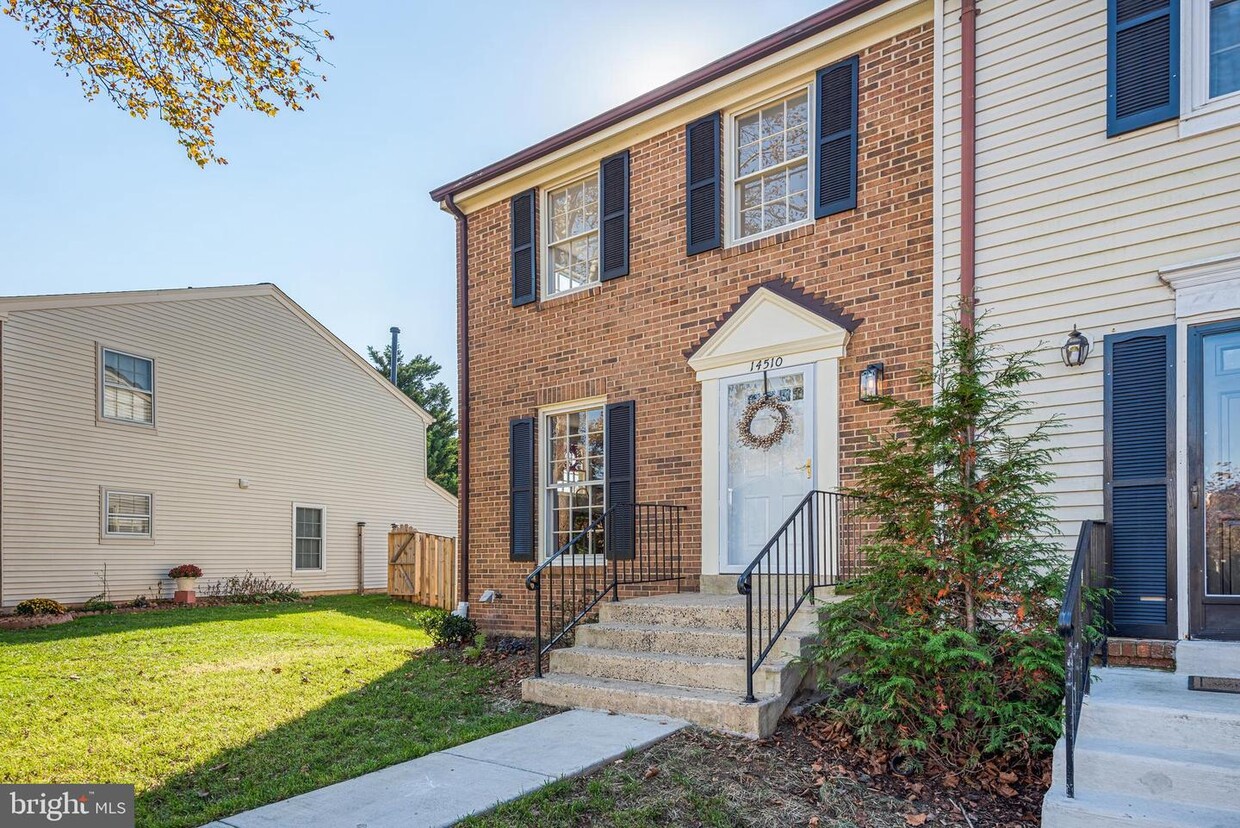 14510 Black Horse Ct, Centreville, VA 20120 Townhome Rentals in