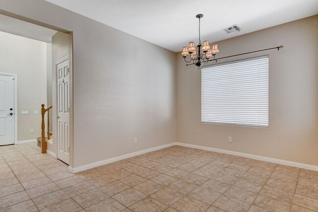 Building Photo - Summerlin Home - 3 Bedrooms + Small Loft +...
