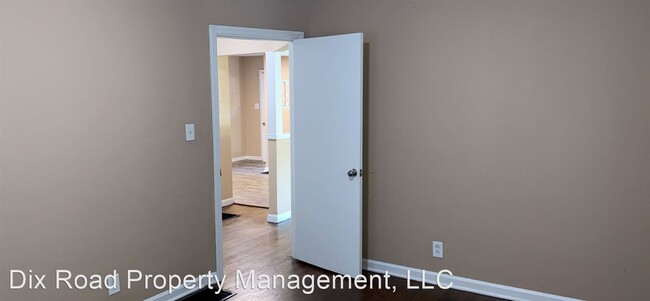 Foto del edificio - 2 br, 1 bath House - 1905 Dix Road,