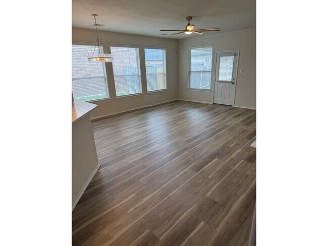 Building Photo - 8938 Headstall Dr