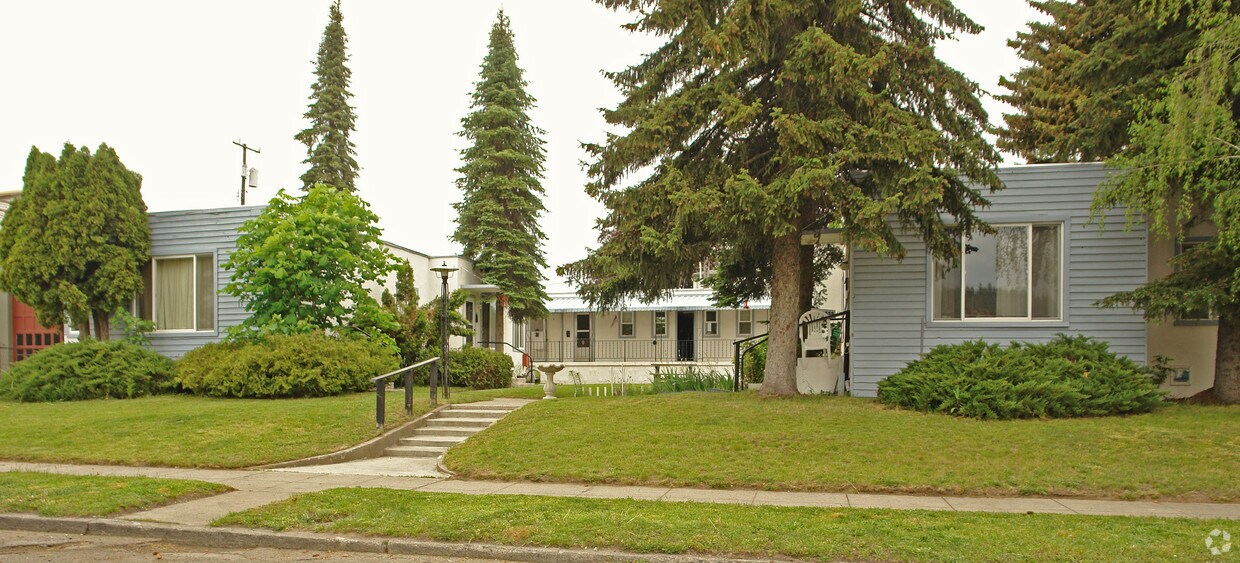 Foto principal - 413 E Indiana Ave