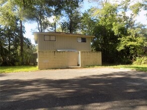 Building Photo - 713 SW 69th St