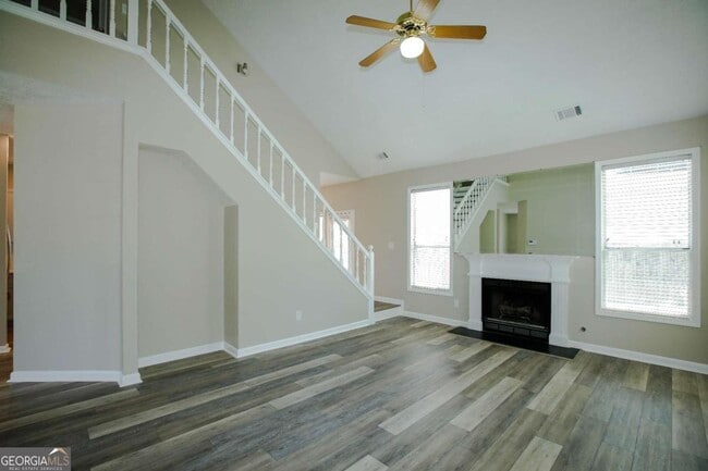 Foto del edificio - 4130 Wildridge Dr