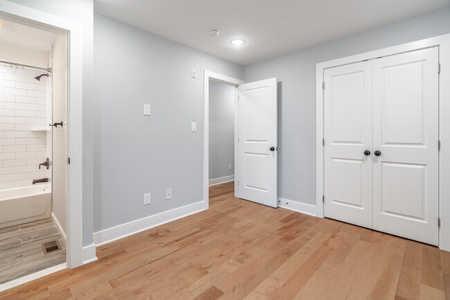 Building Photo - 1501 N Bailey St