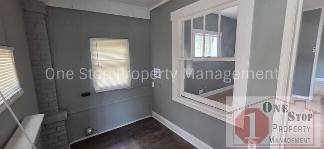 Foto del edificio - 5441 E 27th St