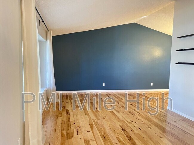 Building Photo - 13432 Jackson Dr