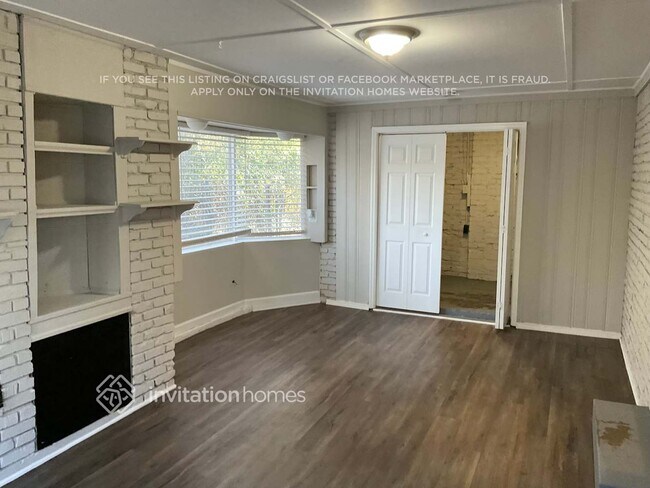 Foto del edificio - 3647 Brookcrest Cir