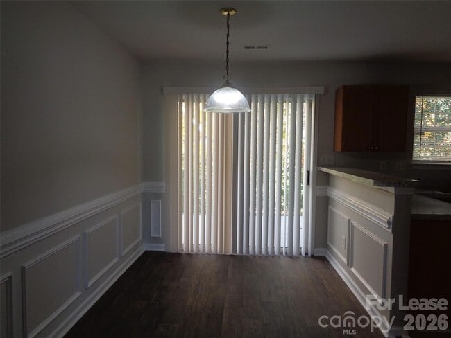 Building Photo - 5534 Stone Bluff Ct