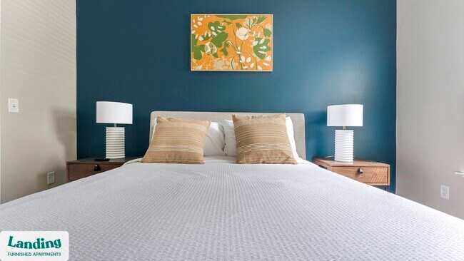 Building Photo - 195 N Creek Dr