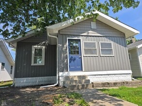 Building Photo - 2035 S Pennsylvania St