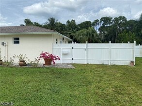 Building Photo - 3616 McComb Ln