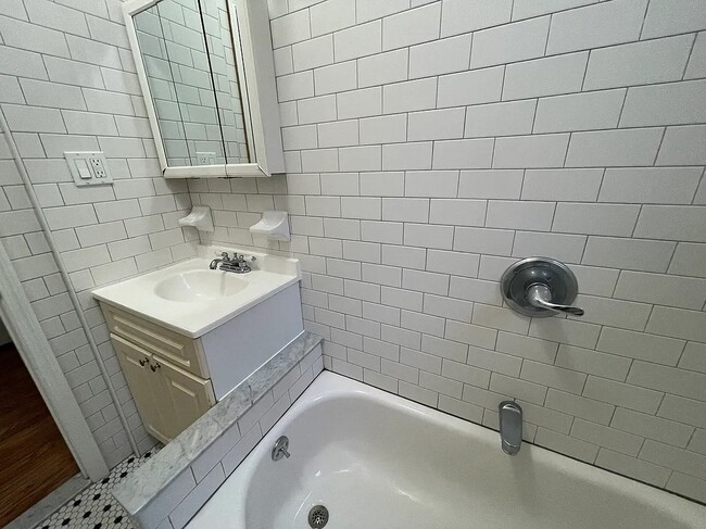 Building Photo - 31-14 35th St