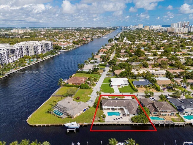 Building Photo - 1912 Ocean Mist Dr
