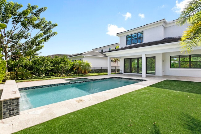 Foto del edificio - 13450 Artisan Cir