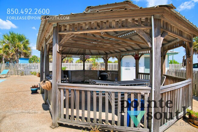 Foto del edificio - 554 E Beach Blvd