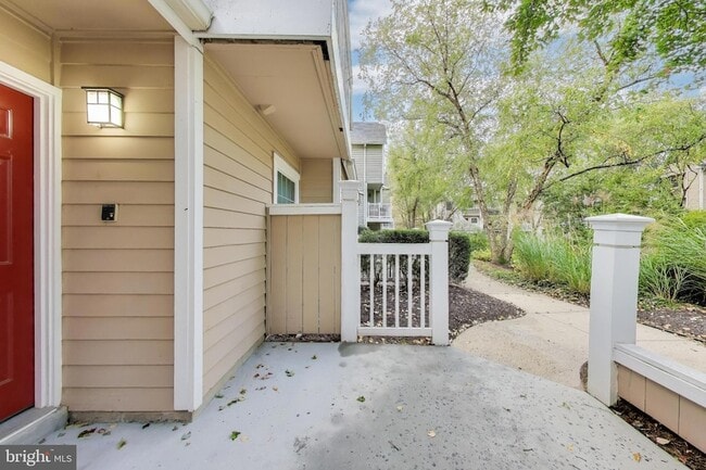 Building Photo - 5801 Inman Park Cir