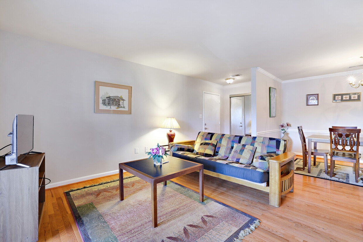 8131 Needwood Rd Unit T104, Derwood, MD 20855 Condo for Rent in