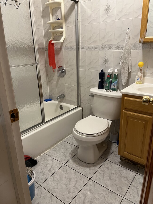 Building Photo - 2732 12th St