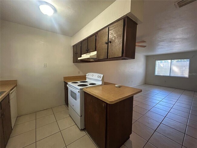 Foto del edificio - 707 SW 68th Terrace