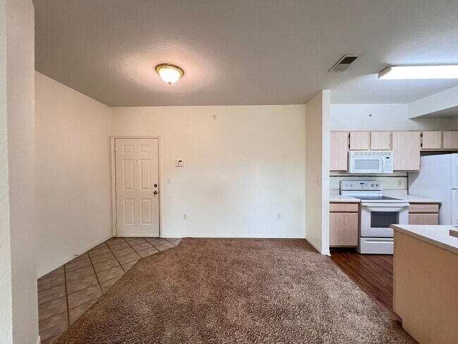 Foto del edificio - Awesome apartment at Cypress fairway!