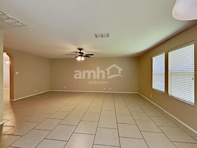 Building Photo - 5906 Barton Holw