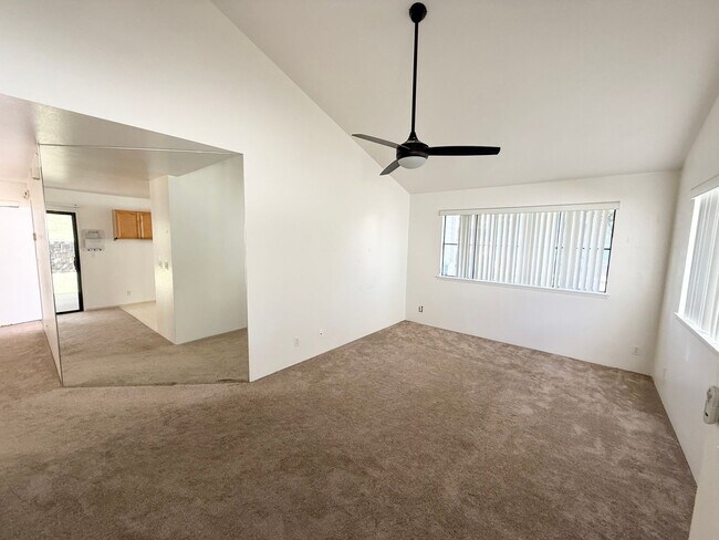 Foto del edificio - Mililani Mauka - Island Bungalows 3 bedroom 2.5 bath w/enclosed garage single family house