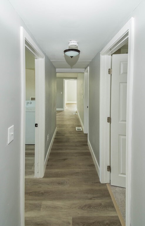 Primary Photo - 74 Winthrop St