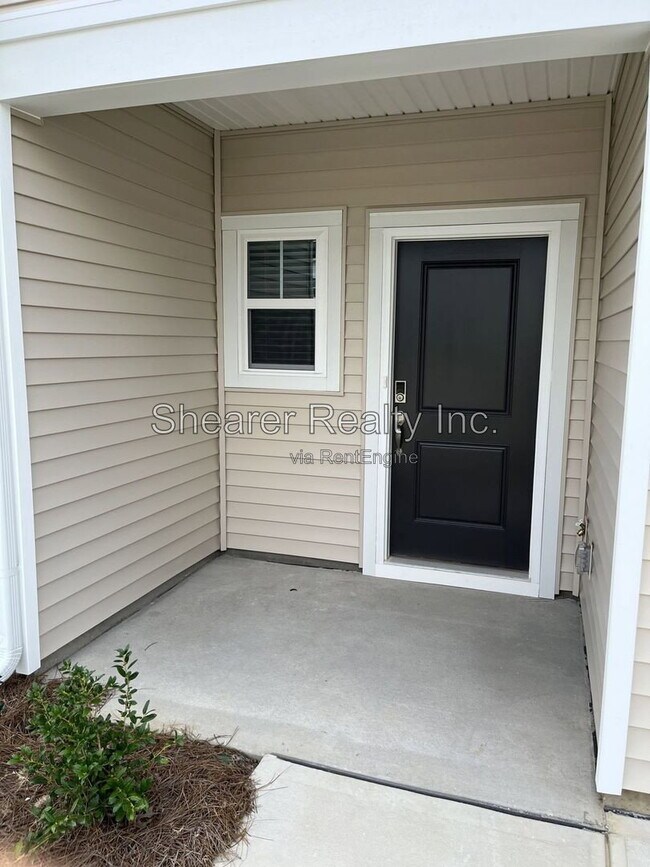 Building Photo - 3713 Backwater St