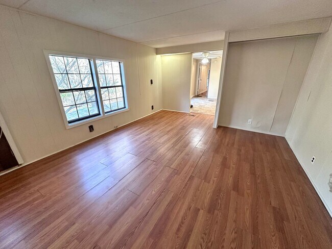 Foto del edificio - 3 Bedrooms, 2 Bathroom - House in East Rome!