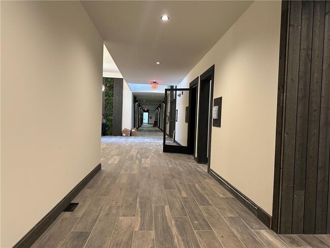 Foto del edificio - 327 Pine St