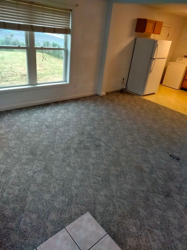 Building Photo - 845 Jefferson St