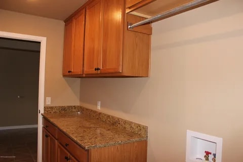 Foto del edificio - 5010 Gloster St