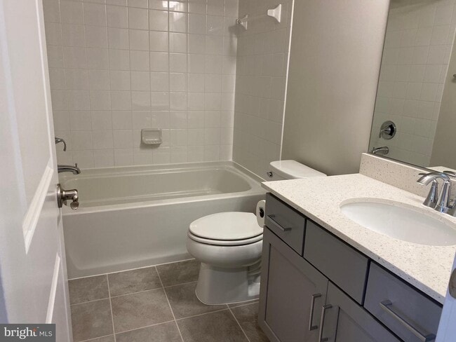 Building Photo - 6084 Dreher Ct