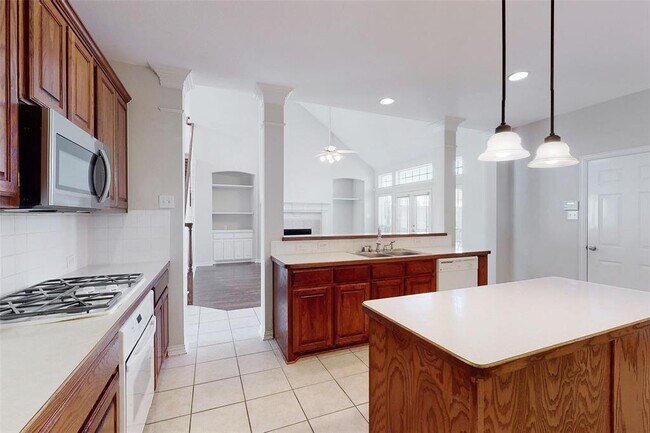 Building Photo - 2271 Magic Mantle Dr