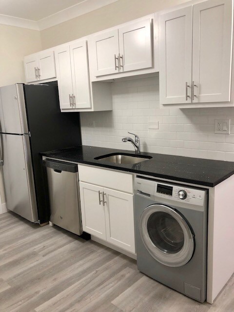 Foto del edificio - 1417 W Hutchinson St