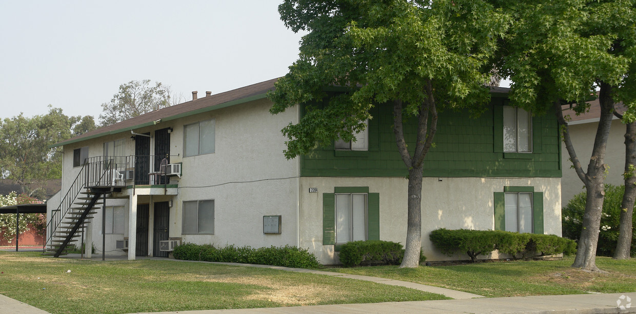 Primary Photo - 2204 Spanos St