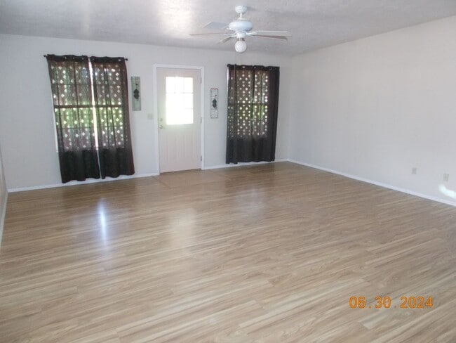 Building Photo - Darling South Valley Guest House Casita