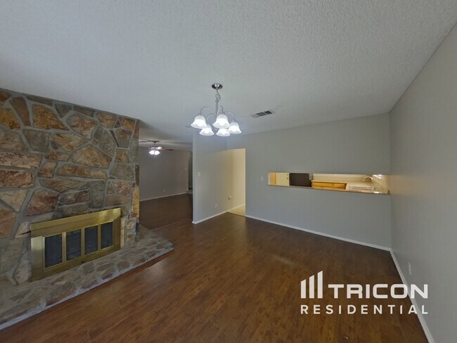 Building Photo - 204 Bruin Way Las Vegas NV