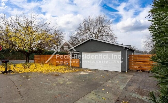 Building Photo - Updated Citrus Heights 3bd/2ba Home with 4...