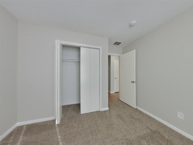 Foto del edificio - 21918 Willow Shade Ln