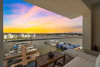 Building Photo - 15260 TX-105