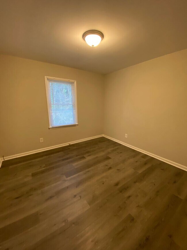 Foto del edificio - 2130 S Roxboro St