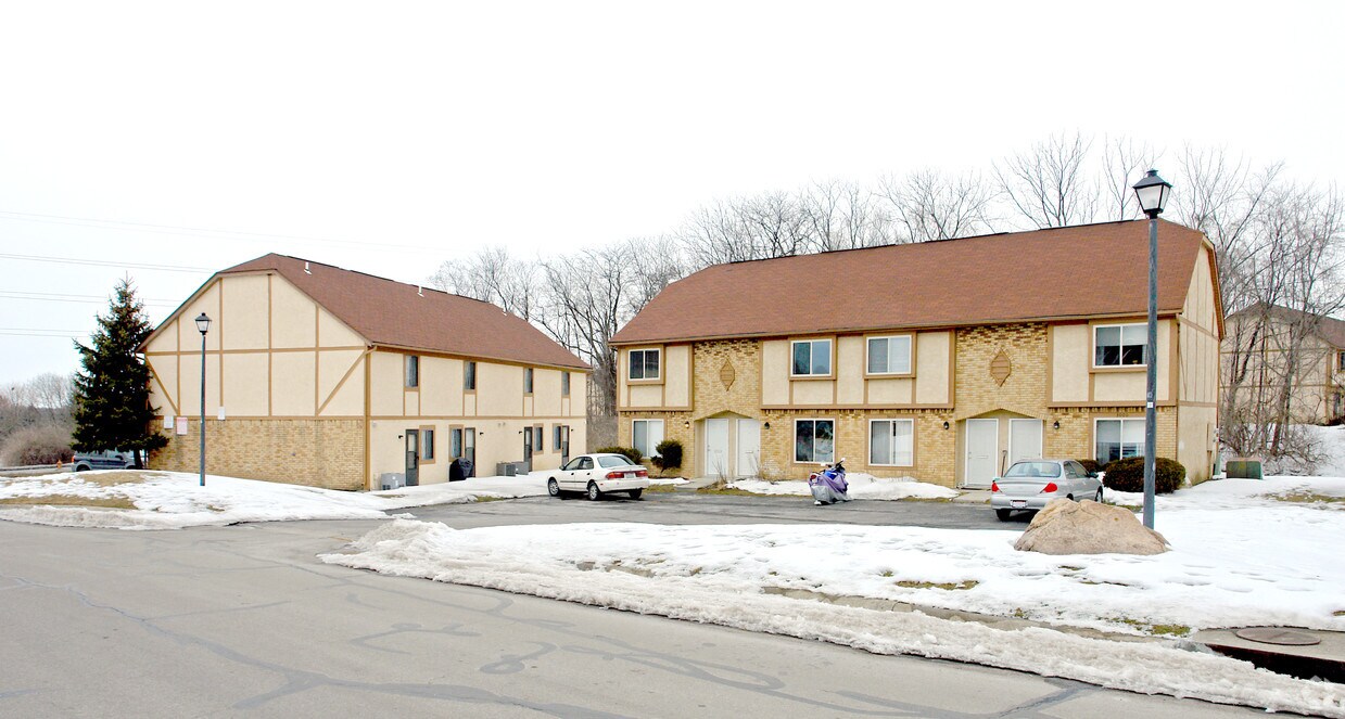 Building Photo - 2852-2862 Donnylane Blvd